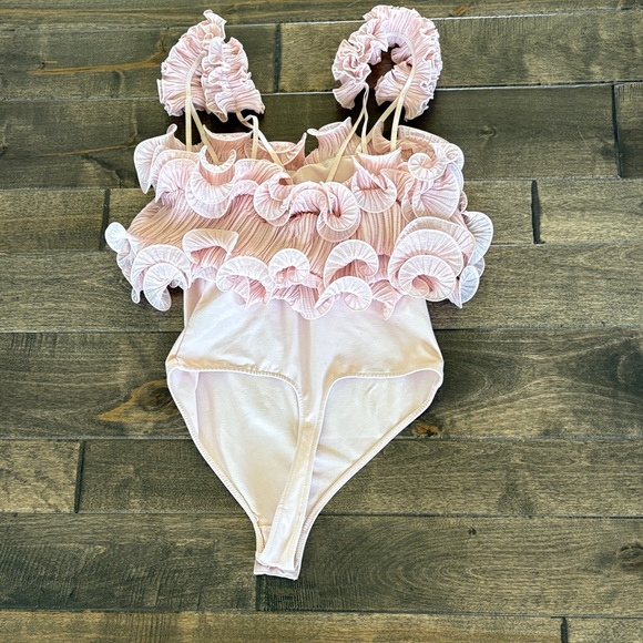Pink Ruffled Bodysuit - Picture 3 of 5